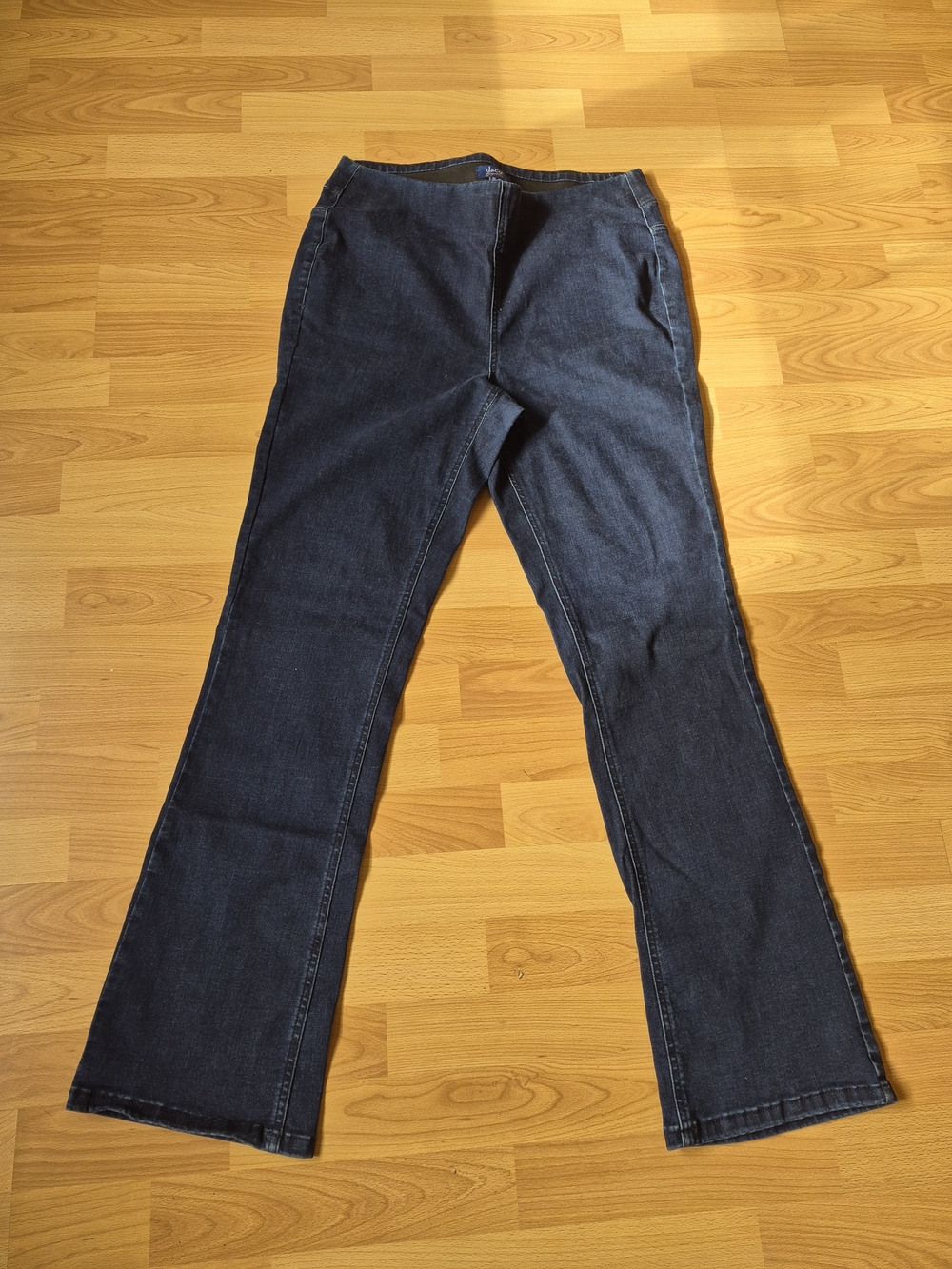 Mid-Rise Dark Blue Flare Jeans for Women
